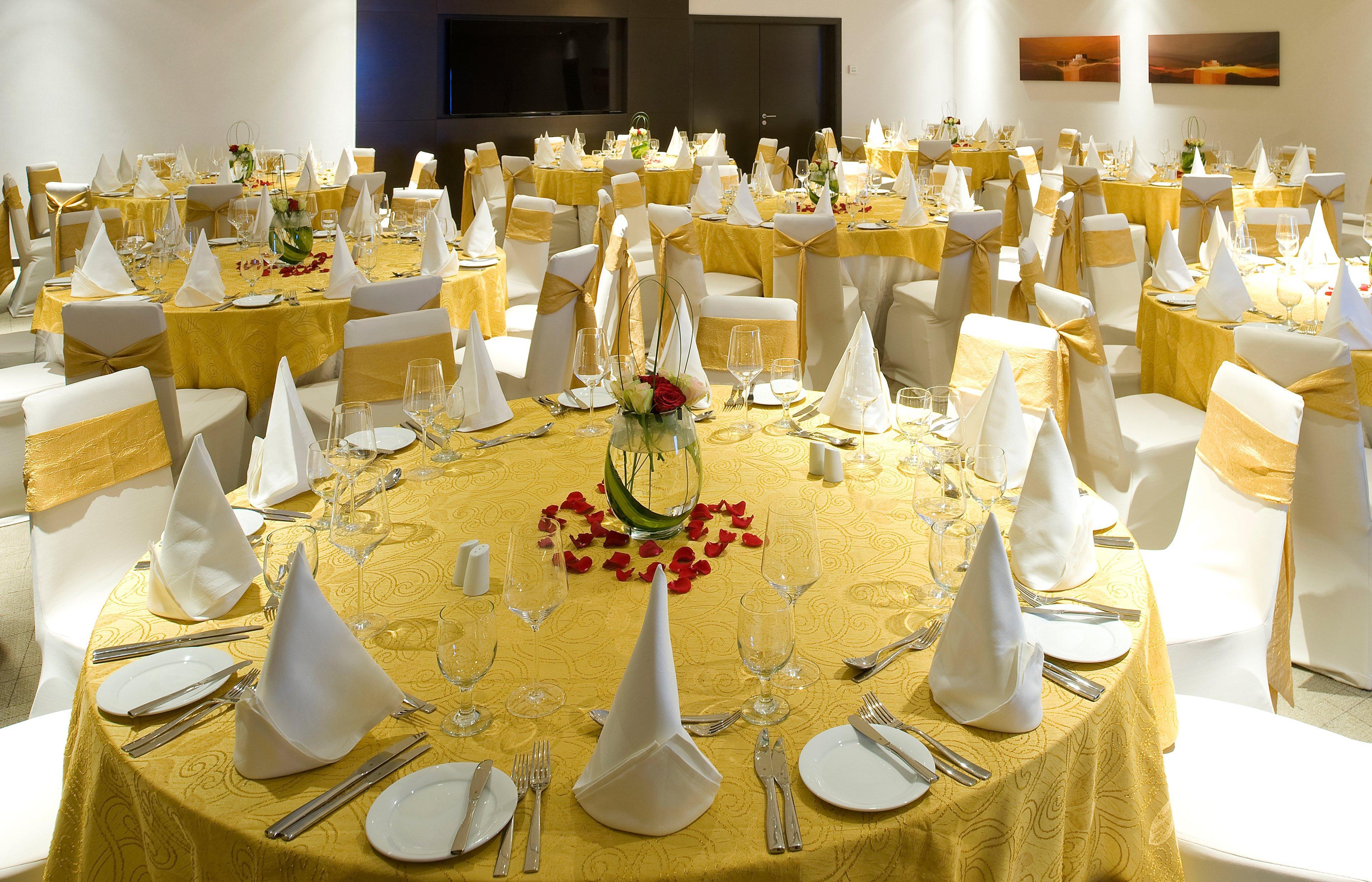 Al Madinah Hotel 2*